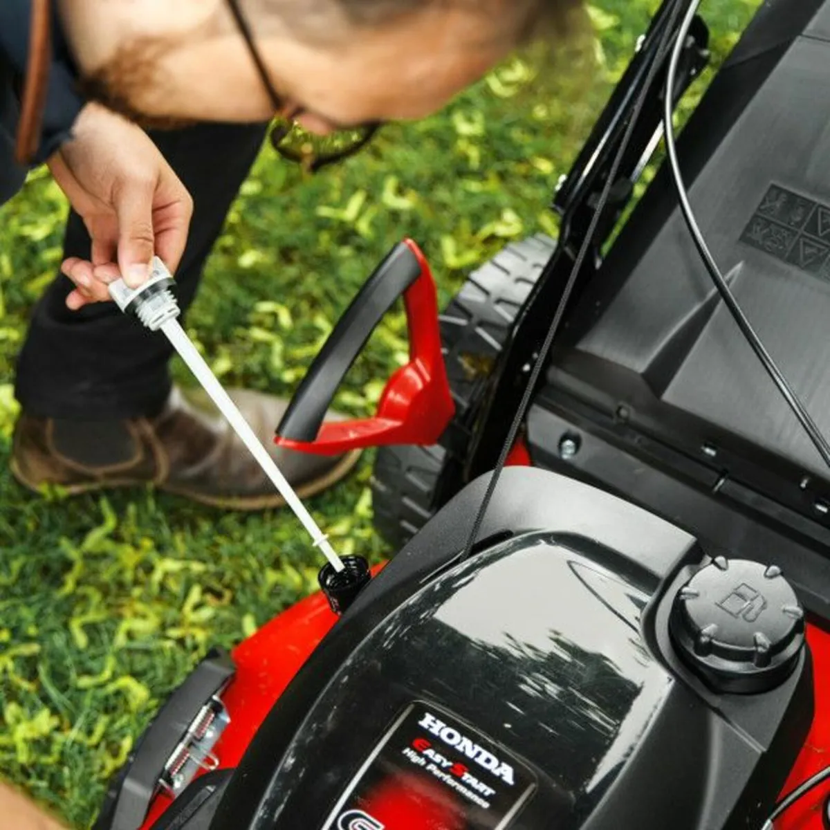 21" Honda Engine Lawnmower - Image 4