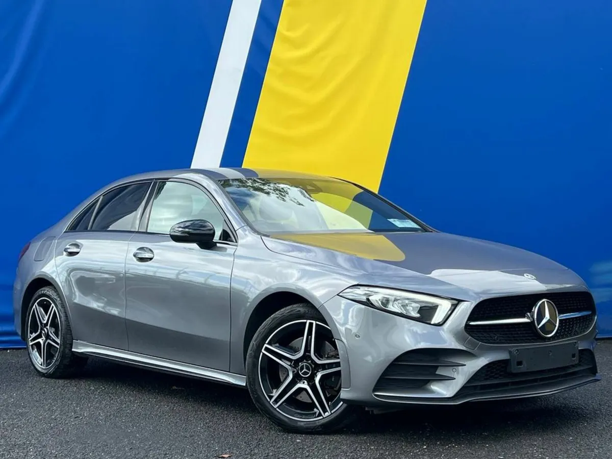 Mercedes-Benz A-Class A250e AMG-LINE PREMIUM 1.3 H - Image 1