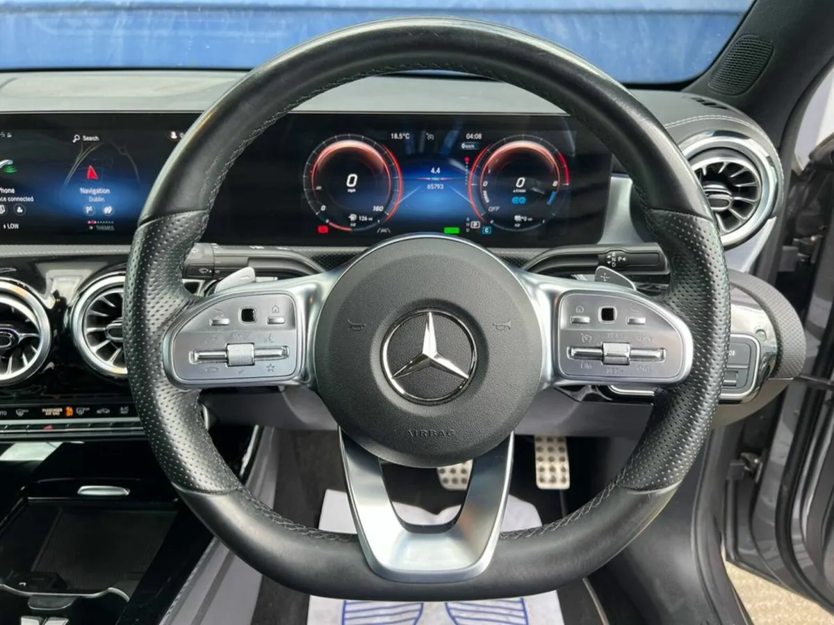 Mercedes-Benz A-Class A250e AMG-LINE PREMIUM 1.3 H - Image 4