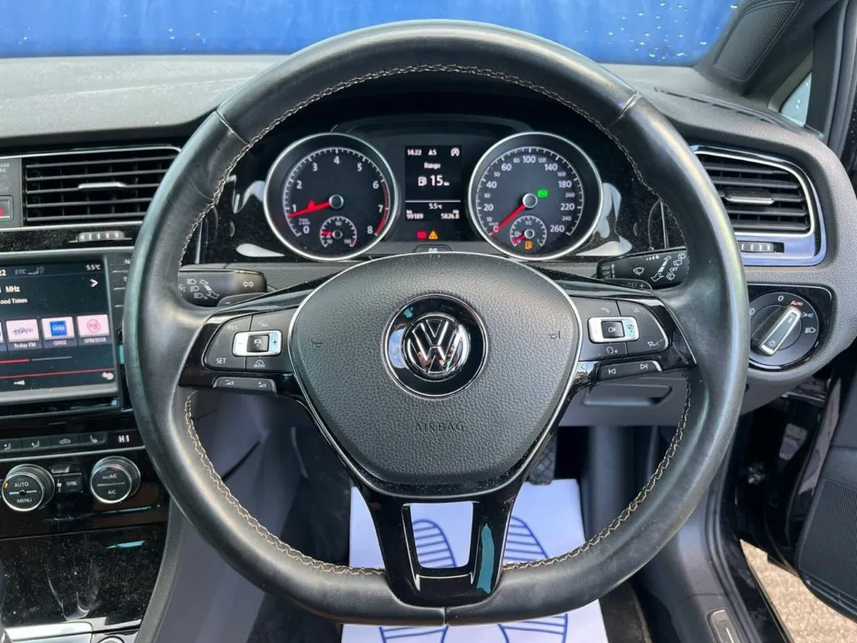 Volkswagen Golf MILANO EDITION 1.4 TSI AUTO // HIG - Image 4