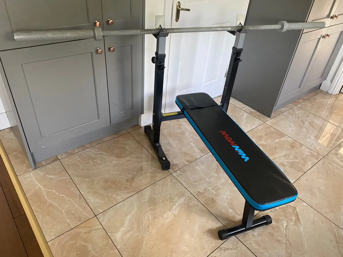 Foldable Weights Bench with 7ft Olympic Bar - Image 2