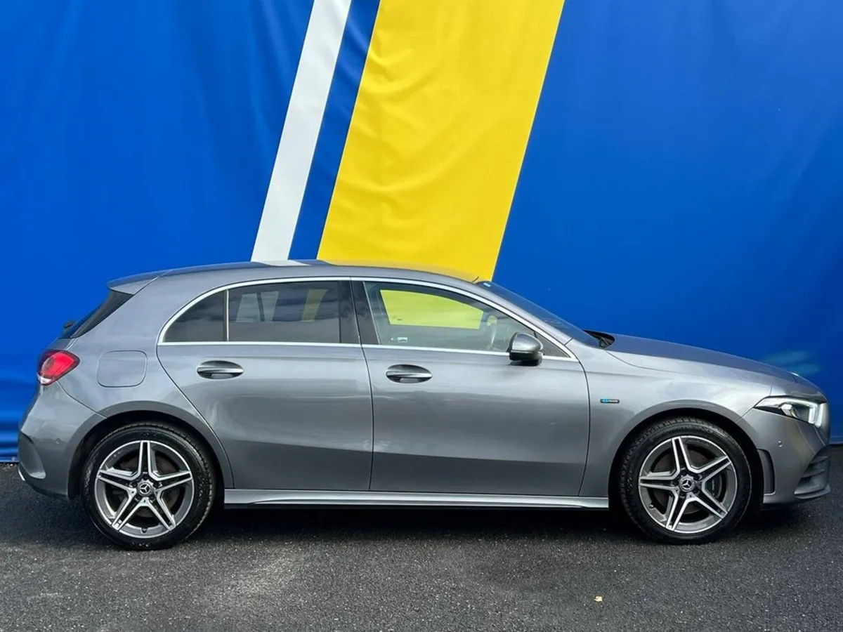 Mercedes-Benz A-Class A250e AMG-LINE EXECUTIVE 1.3 - Image 2