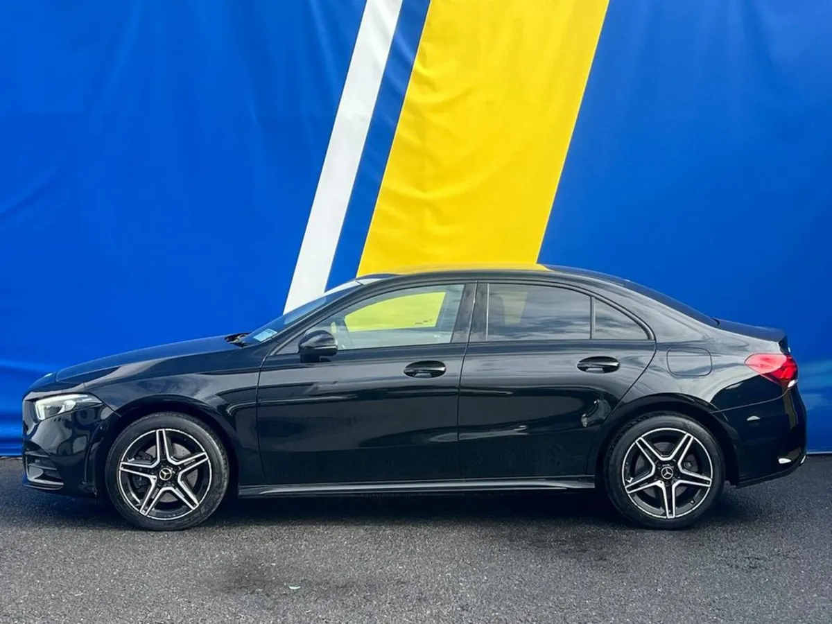 Mercedes-Benz A-Class A250e AMG-LINE 1.3 HYBRID // - Image 3