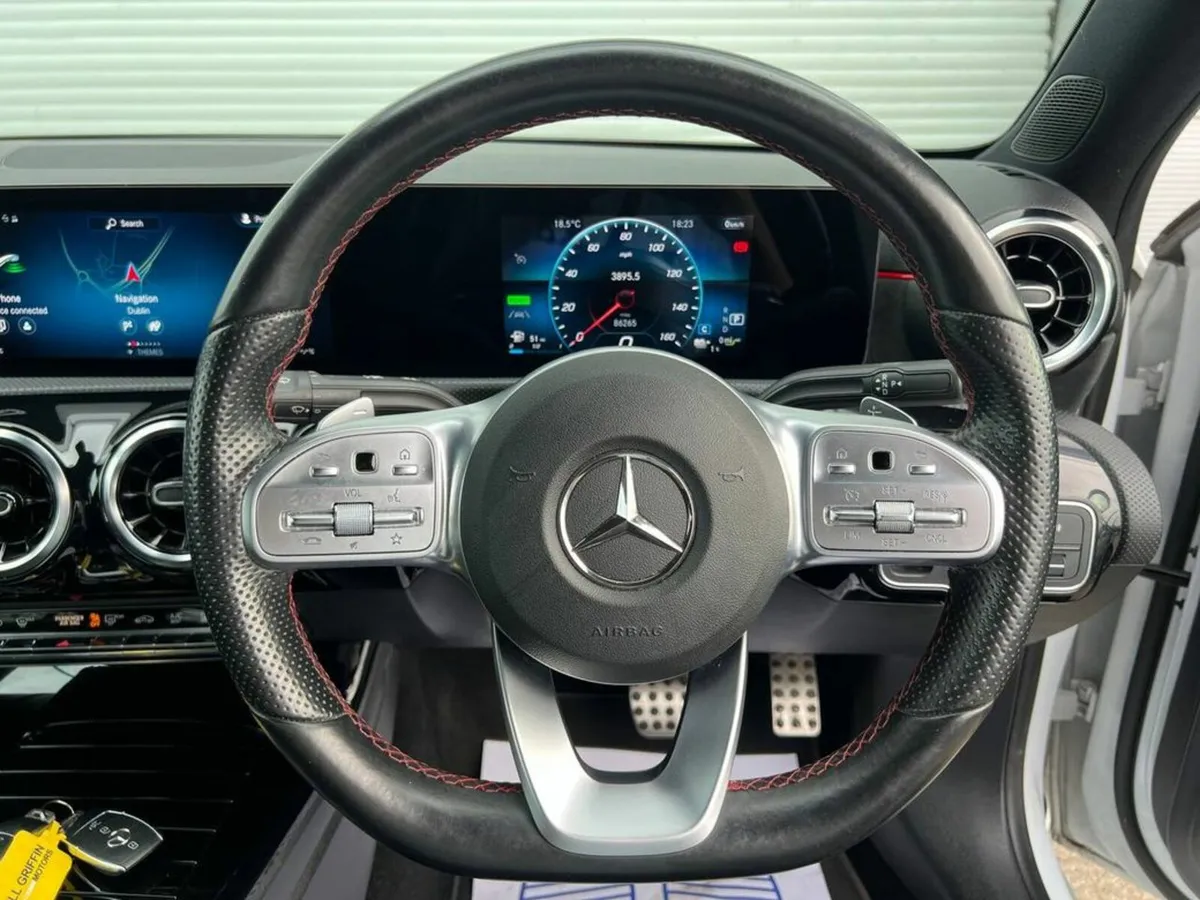 Mercedes-Benz A-Class A250e AMG-LINE EXECUTIVE 1.3 - Image 4