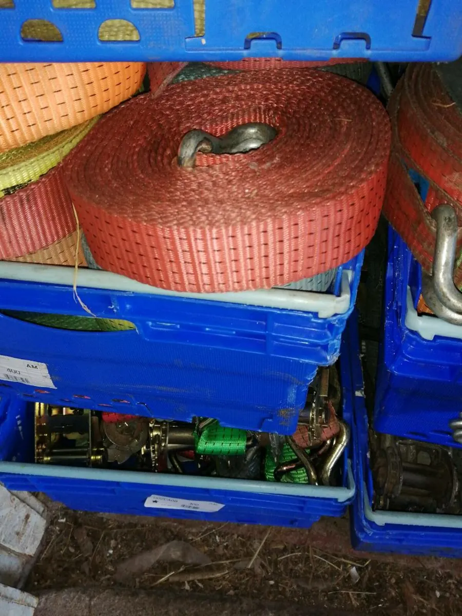 Ratchet straps - Image 1
