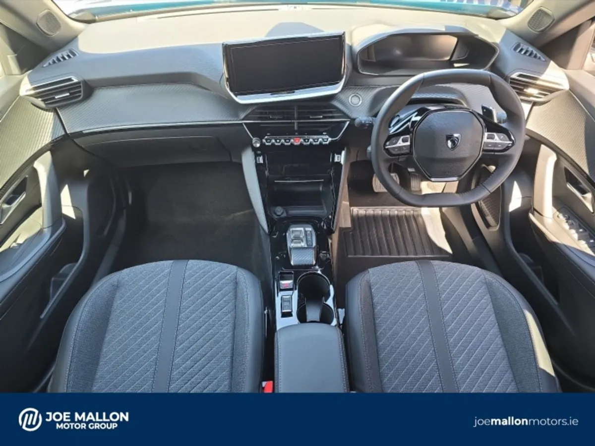 Peugeot 2008 Allure Hybrid. 1.2 Auto. - Image 4