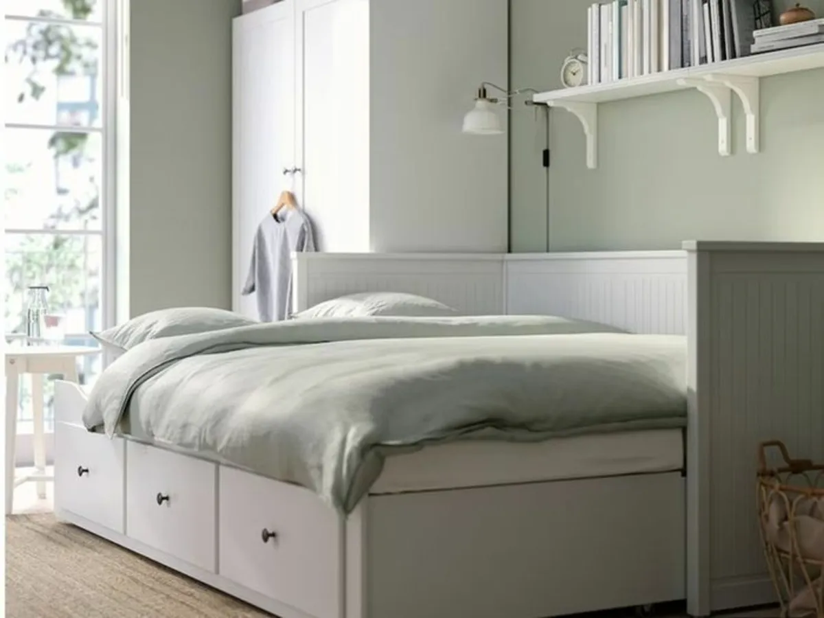 Double/single bed with drawers and two mattresses