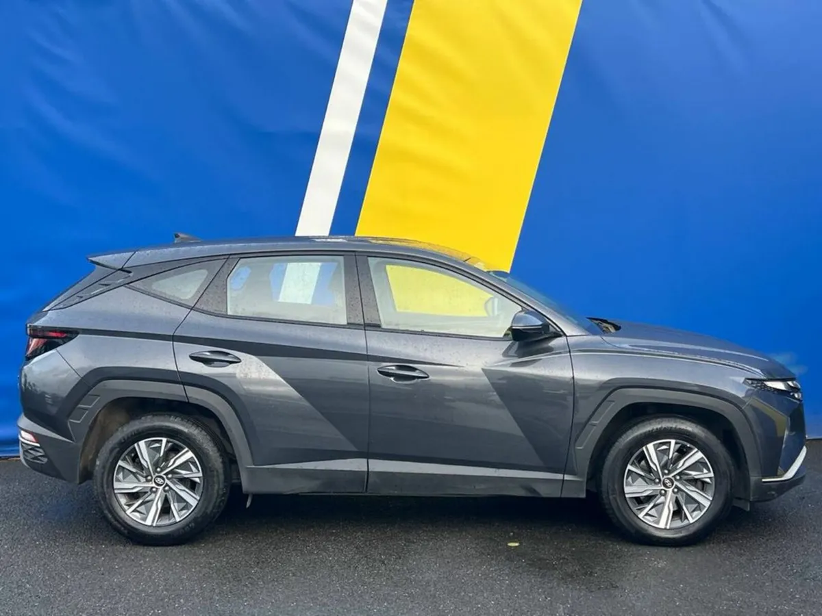 Hyundai Tucson COMFORT PLUS 1.6 HEV AUTO // HEATED - Image 2