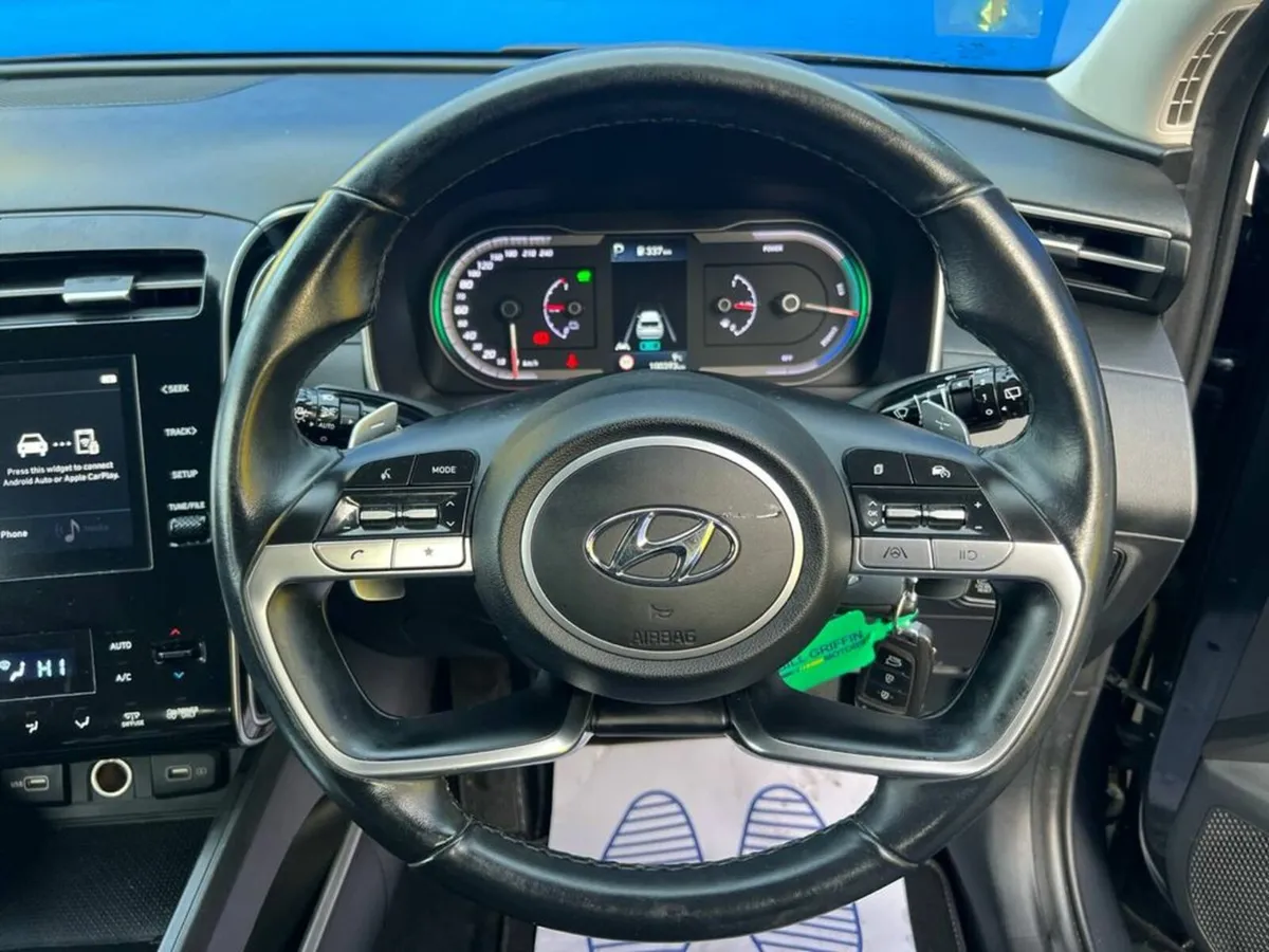 Hyundai Tucson COMFORT PLUS 1.6 HEV AUTO // HEATED - Image 4