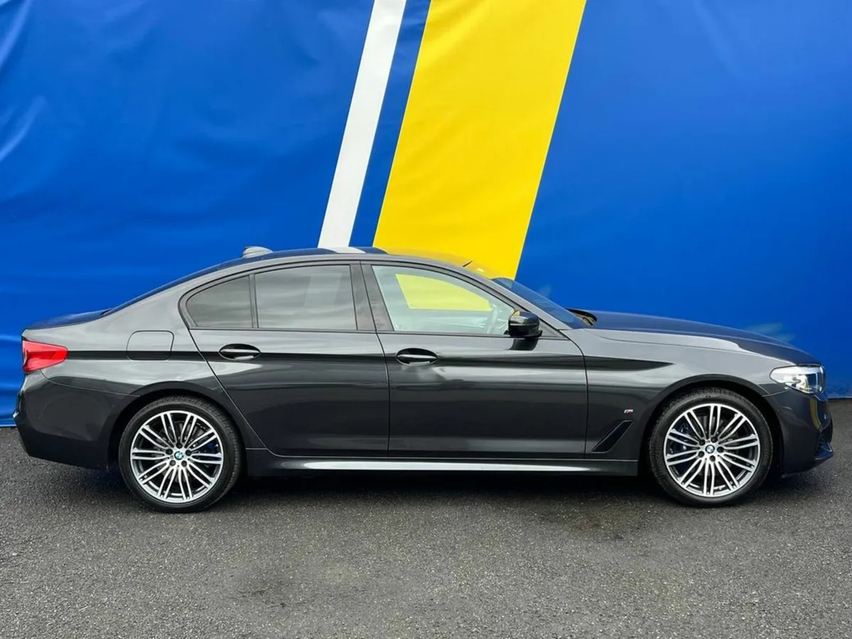BMW 5-Series 530e M-SPORT 2.0 HYBRID // DIGITAL SE - Image 2