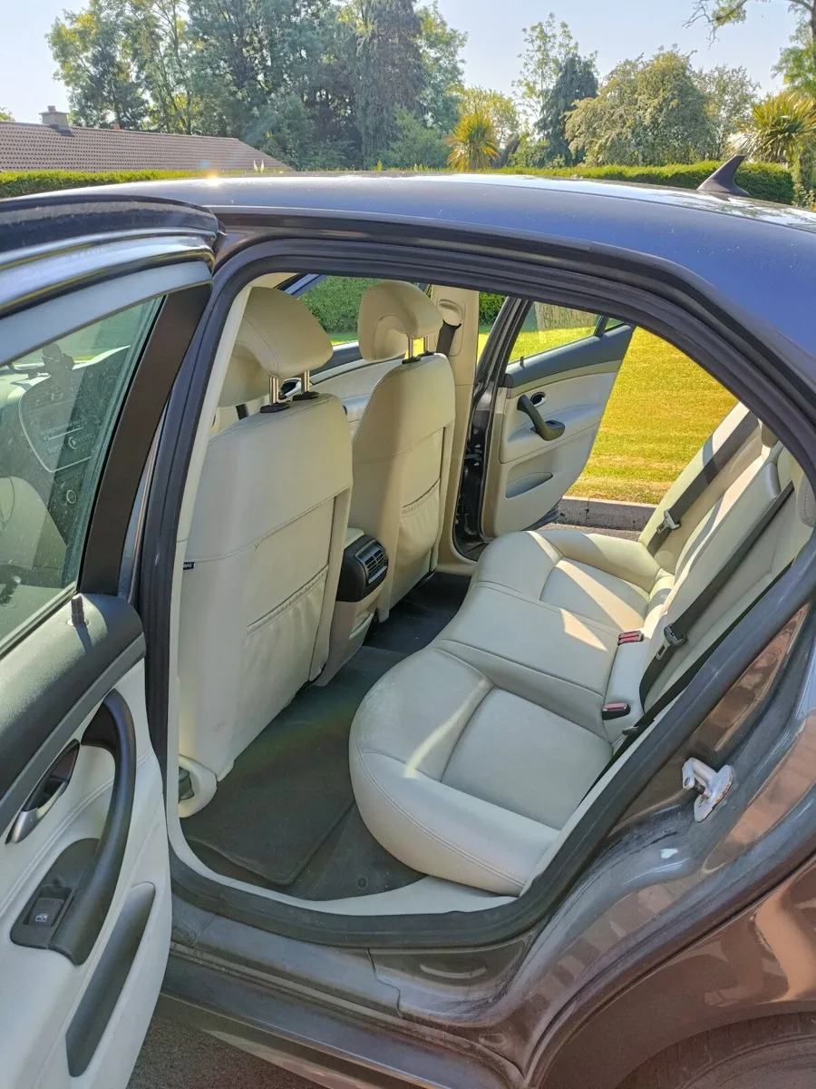 Saab 9-3 2010 - Image 4