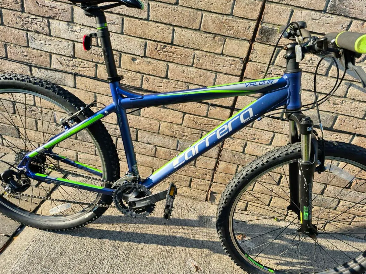 Adults Carrera Valour hybrid bike discount 27.5 - Image 3