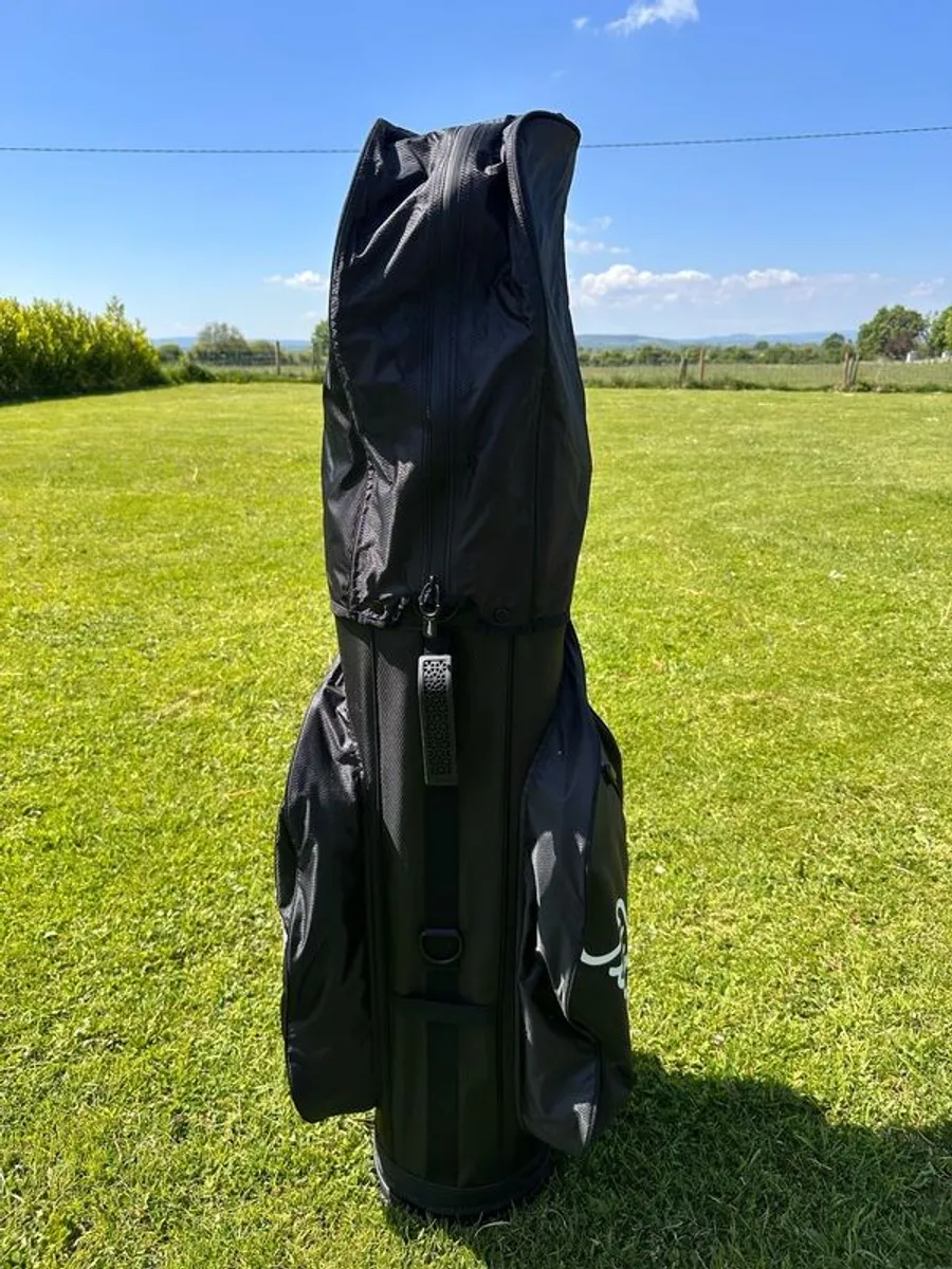 Titleist Stadry cart bag - Image 1