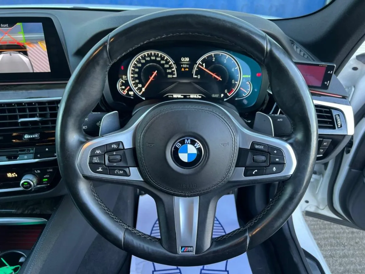 BMW 5-Series 523d M-SPORT 2.0 AUTO // DIGITAL SERV - Image 4