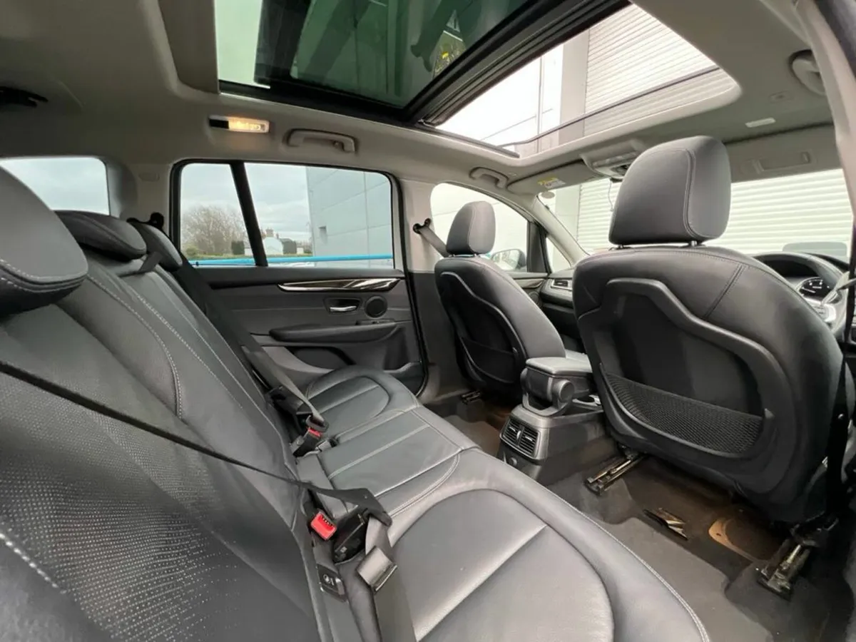 BMW 2-Series 218d GRAN TOURER LUXURY-LINE 7-SEATER - Image 4