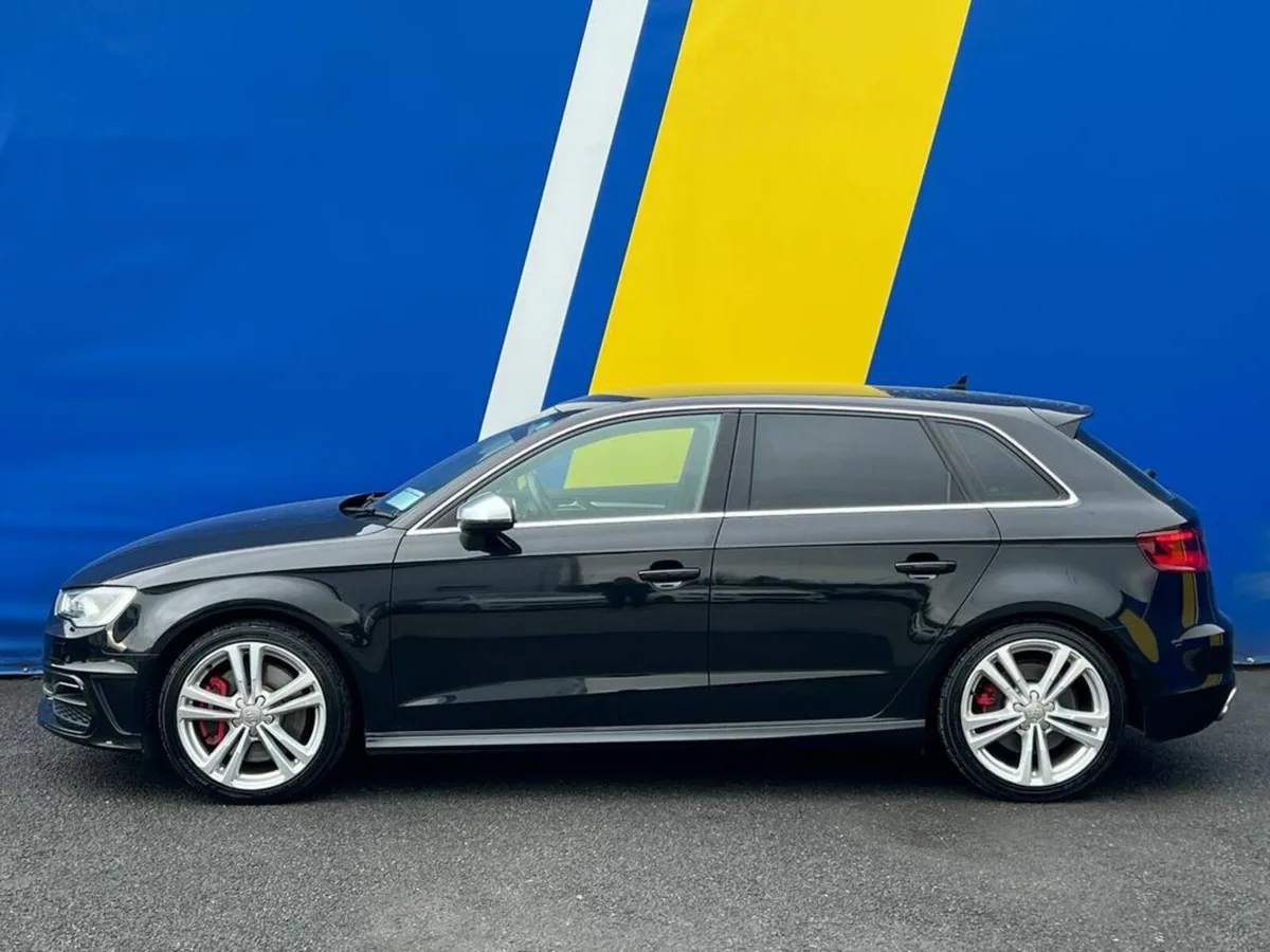 Audi S3 QUATTRO 2.0 AUTO // LEATHER HEATED SEATS / - Image 3
