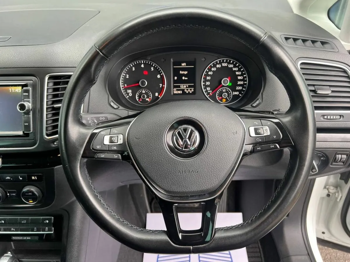 Volkswagen Sharan HIGHLINE 1.4 TSI 7-SEATER AUTO / - Image 4
