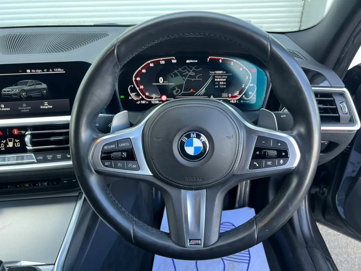 BMW 3-Series 330e M-SPORT 2.0 HYBRID // DIGITAL SE - Image 4