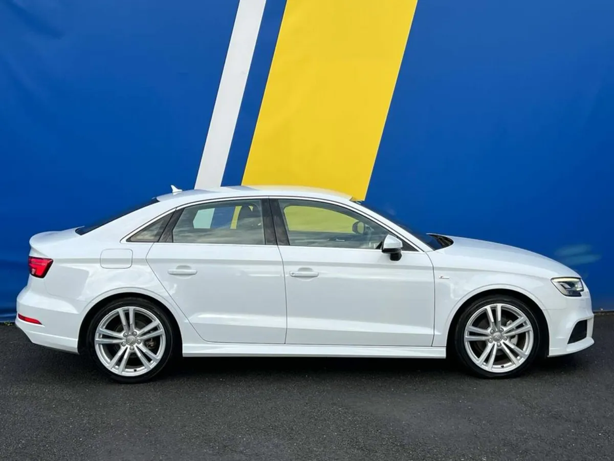 Audi A3 S-LINE 1.4 TFSI AUTO // FULL SERVICE HISTO - Image 2