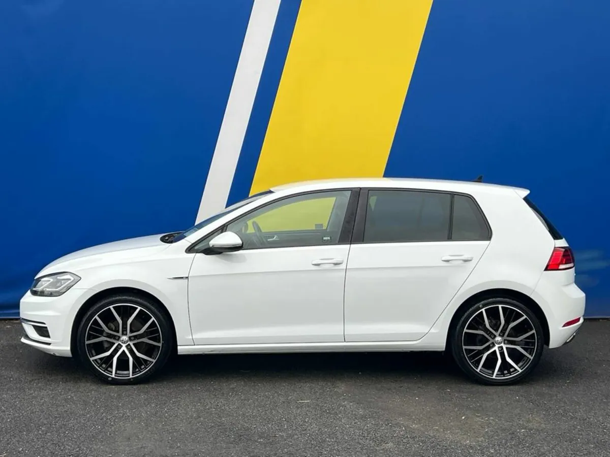 Volkswagen Golf 1.2 TSI R-LINE PACK AUTO // COMFOR - Image 3
