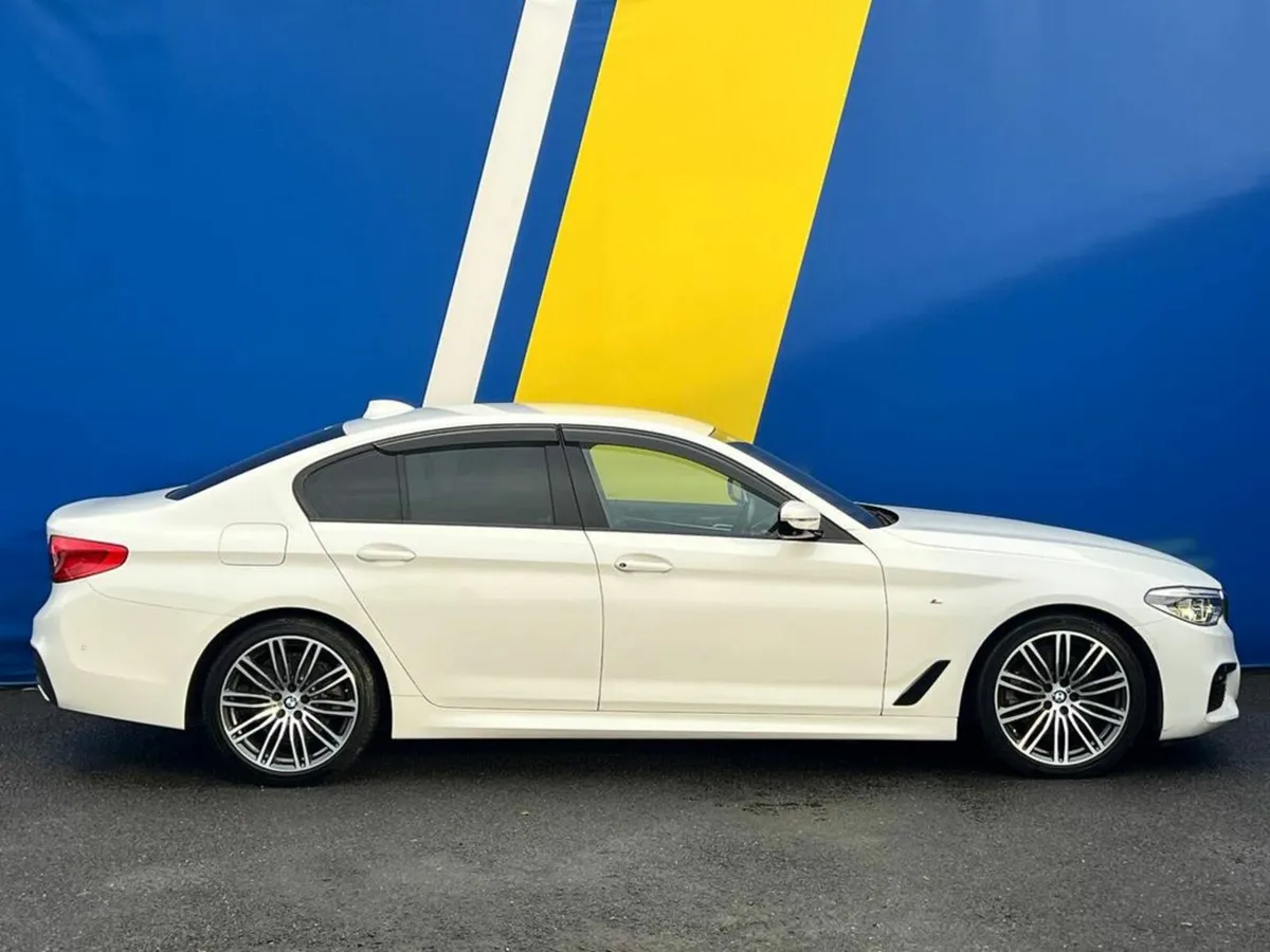 BMW 5-Series 523d M-SPORT 2.0 AUTO // LOW MILEAGE - Image 2