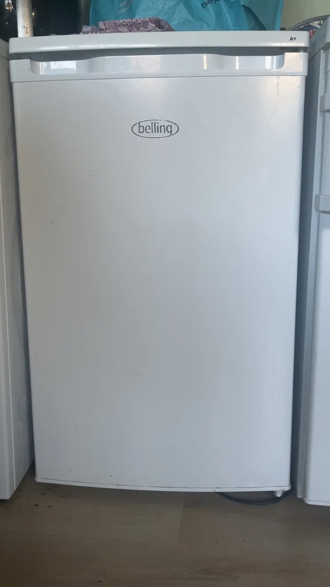 Under counter fridge and freezer - Image 2