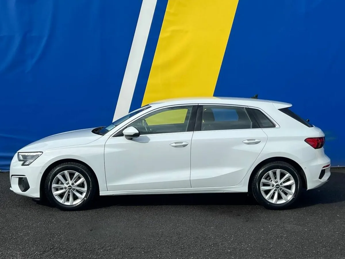Audi A3 ADVANCE 1.0 TFSI AUTO // VERY LOW MILEAGE - Image 3