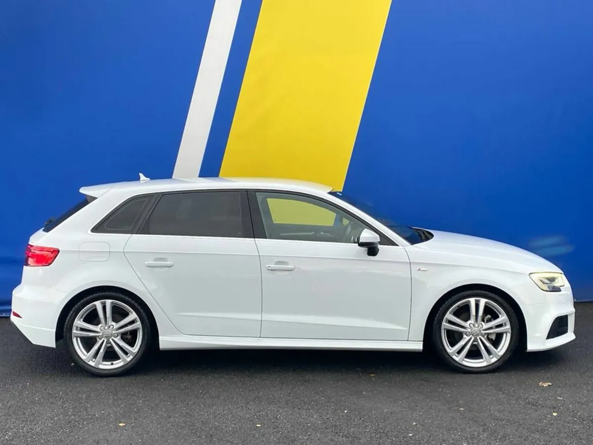 Audi A3 S-LINE 1.4 TFSI AUTO // FULL SERVICE HISTO - Image 2