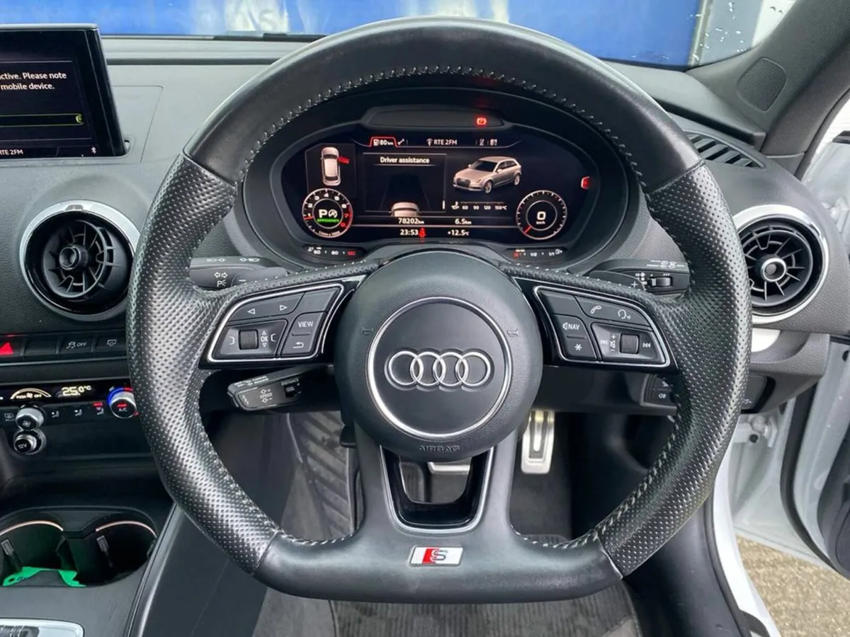 Audi A3 S-LINE 1.4 TFSI AUTO // FULL SERVICE HISTO - Image 4