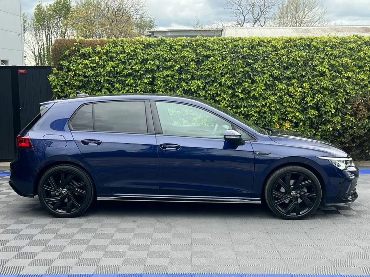 Volkswagen Golf R-LINE 1.5 TSI MHEV AUTO // LOW MI - Image 2