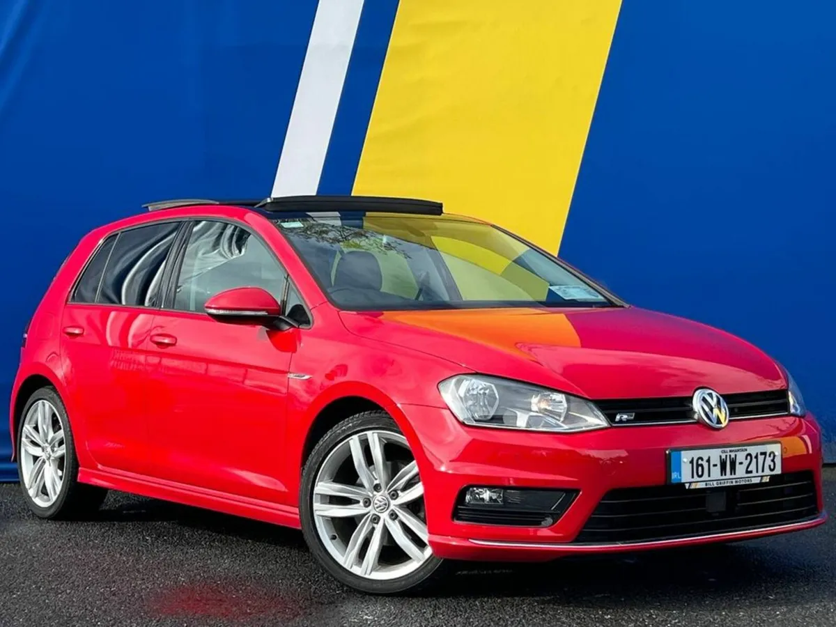 Volkswagen Golf HIGHLINE 1.6 TDI AUTO ** HUGE SPEC - Image 3