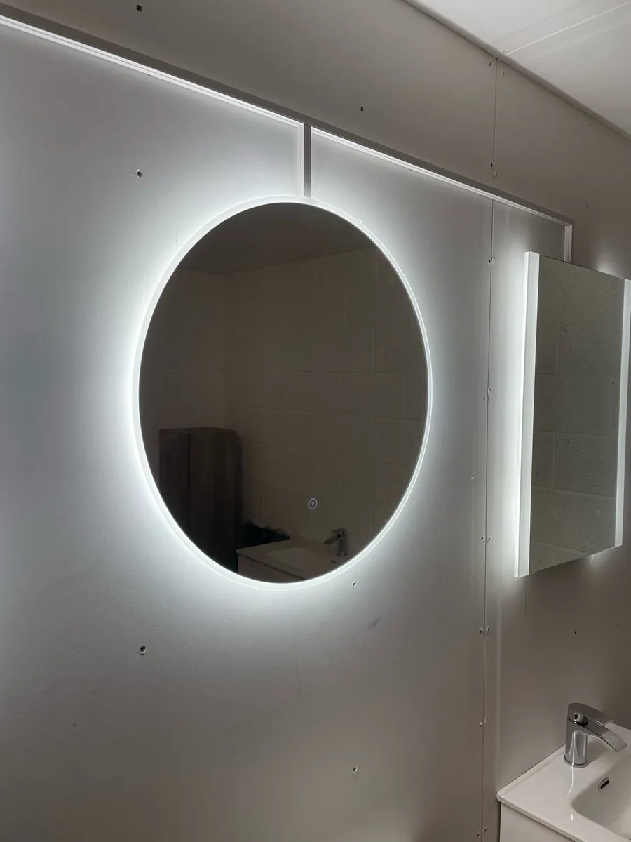 Bathroom showroom Clearance Sale - Image 4