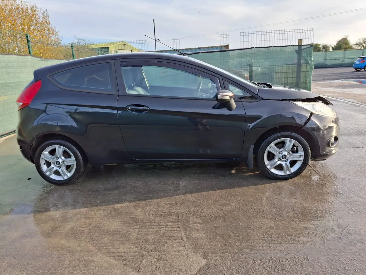 2009 Ford Fiesta 1.3 Petrol - Image 2