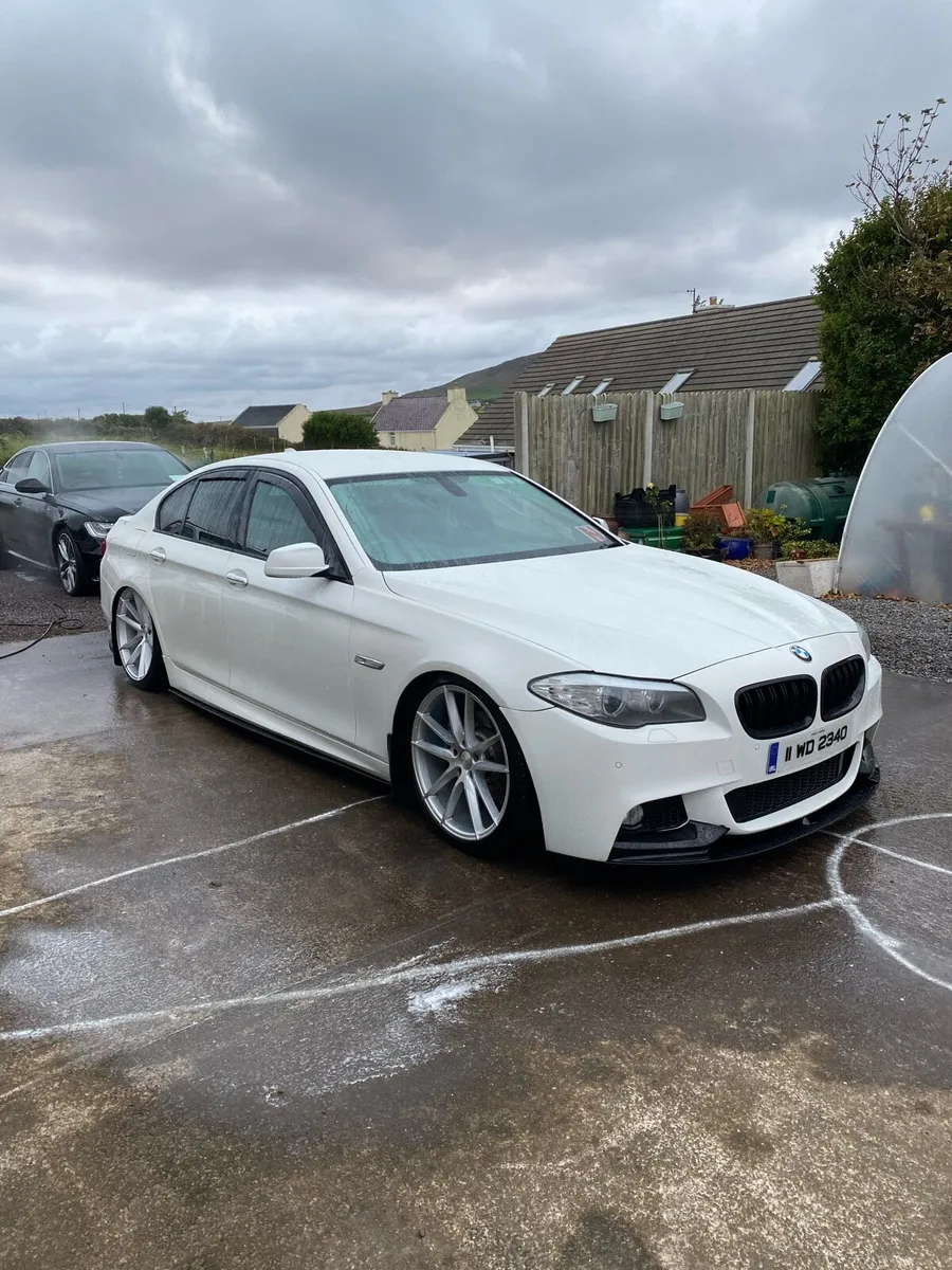 Bmw f10 520d msport - Image 4
