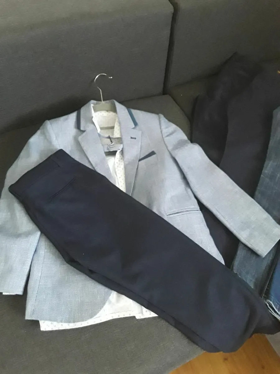 Boys clothes bundle 7-8y 128cm perfect condition - Image 3