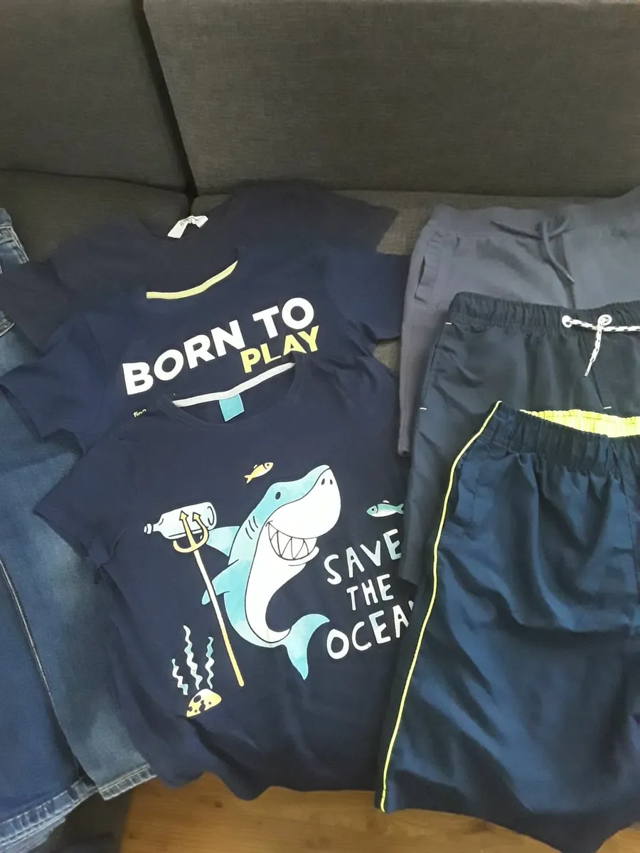 Boys clothes bundle 7-8y 128cm perfect condition - Image 4