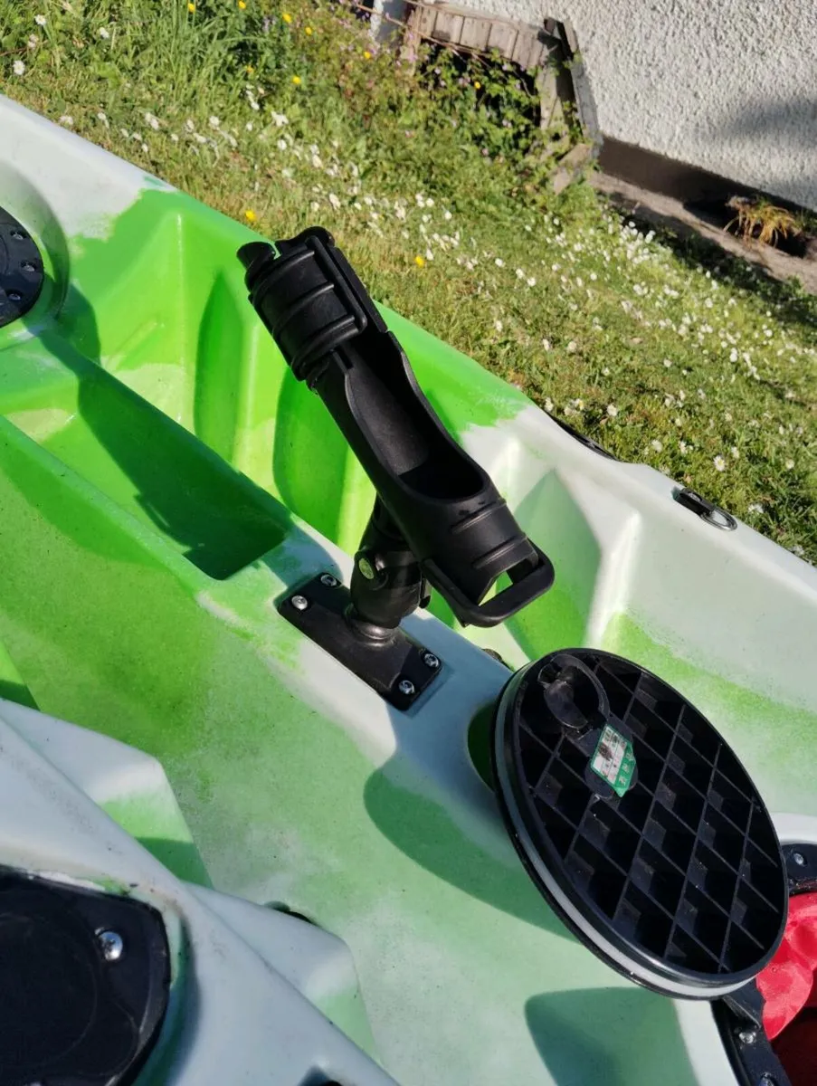 Kayak - Image 3