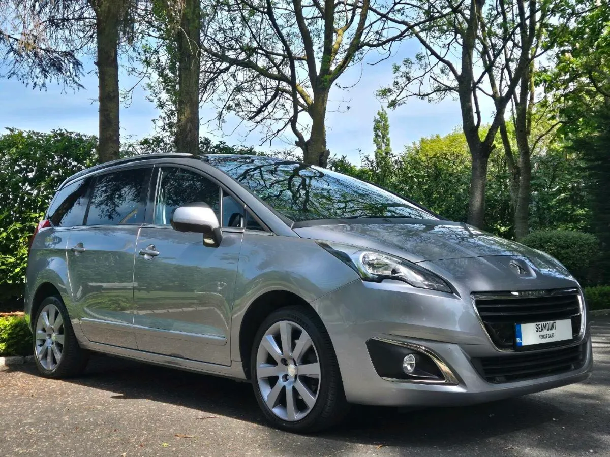 2016 Peugeot 5008 Allure with Only 52k Miles - Image 2