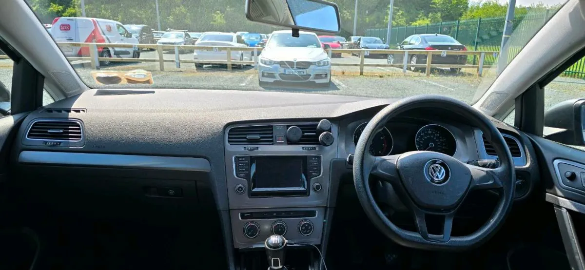VW Golf - Image 3