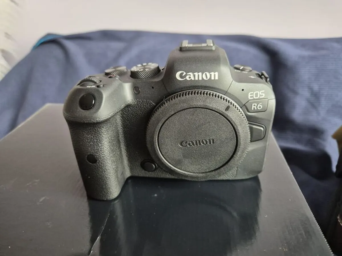 camera - Image 3