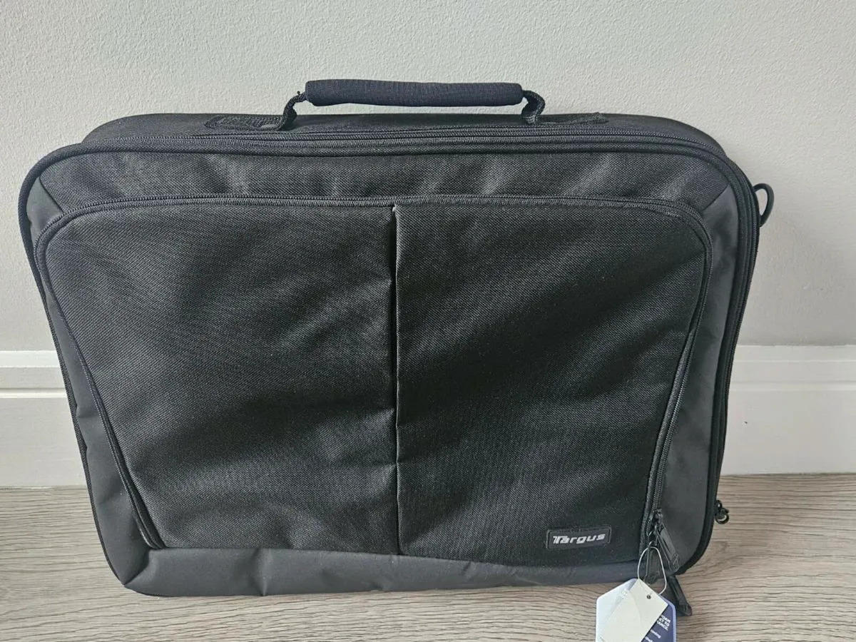 New laptop bag Targus 17-17.3 inch - Image 1