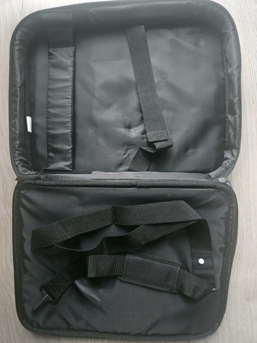 New laptop bag Targus 17-17.3 inch - Image 4