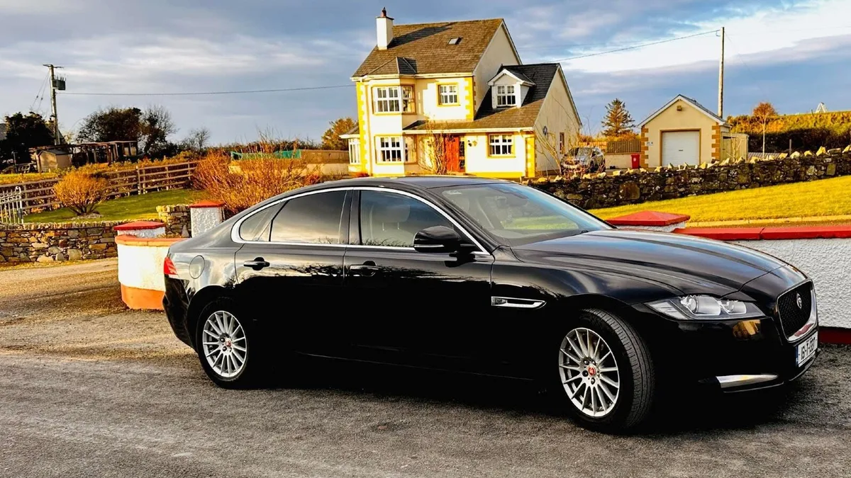 Jaguar XF 2016 - Image 1