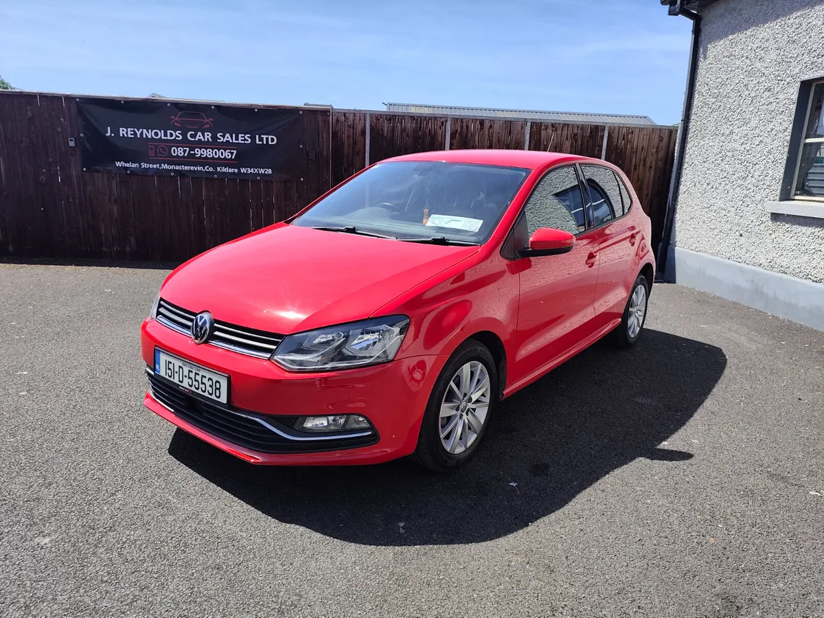 VwPolo comfort line plus auto low km 2015 - Image 1