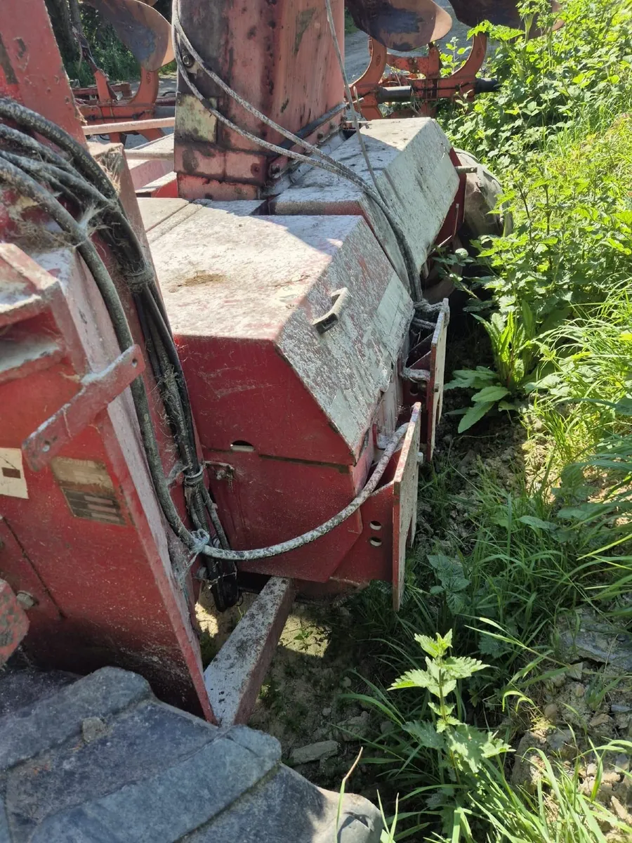 JF 1360 Trailed Forage Harvester - Image 2