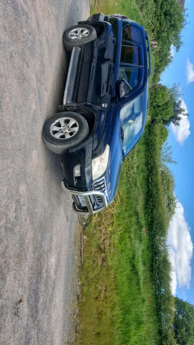 Toyota landcruiser - Image 1