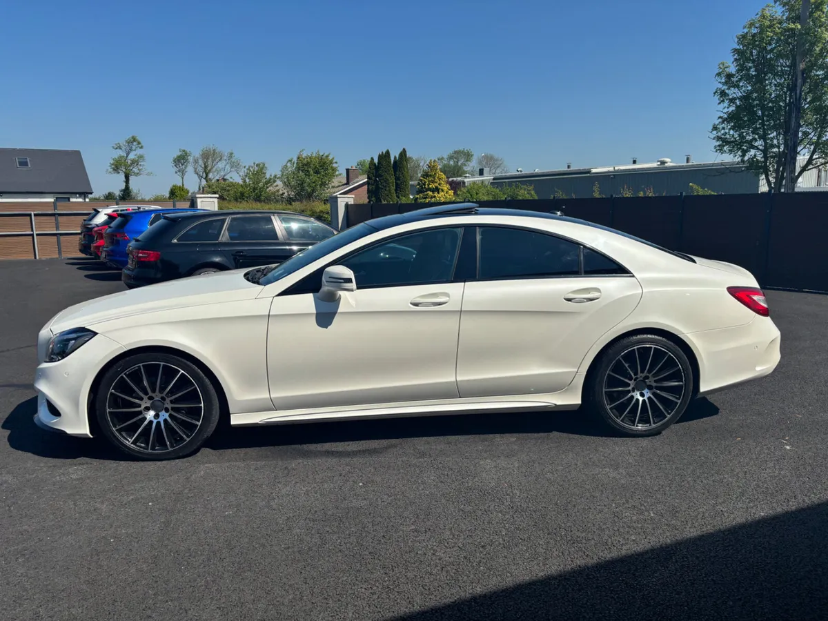 Mercedes-Benz CLS 2015 AMG Night Edition - Image 2