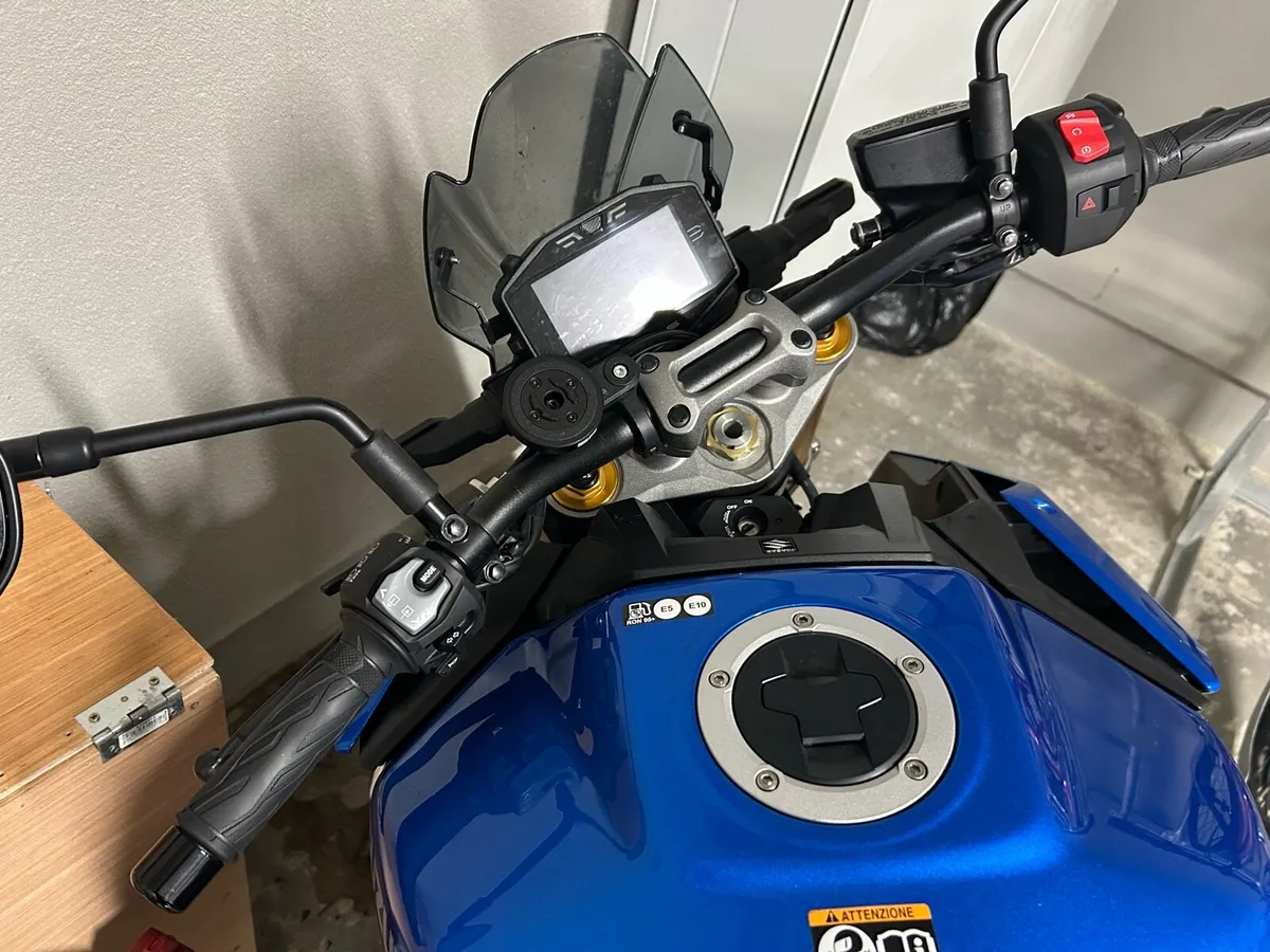Suzuki GSXS1000 - Image 4