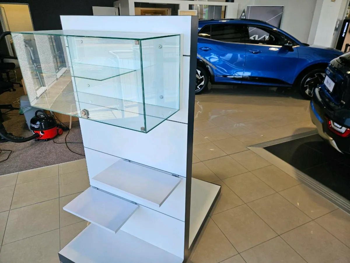 Display Cabinet - Image 2