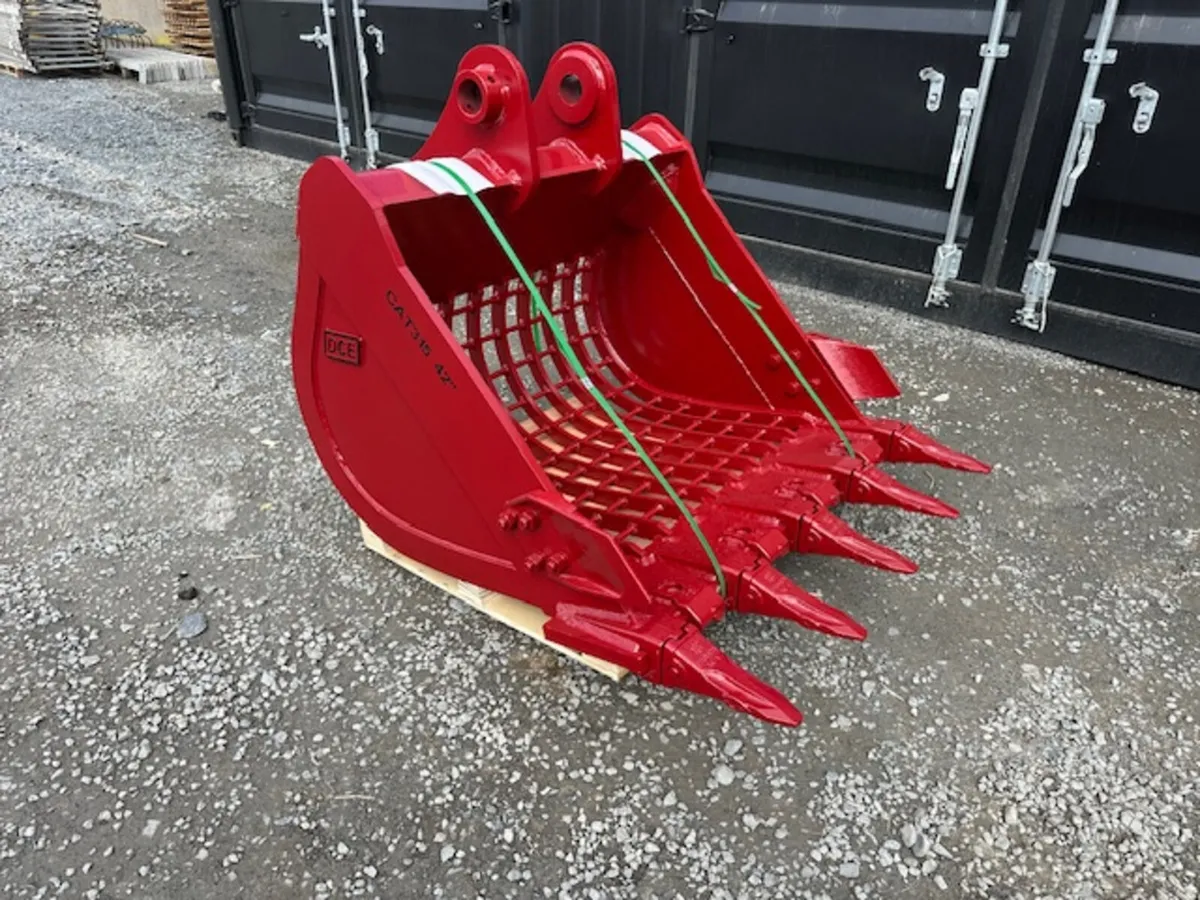 New 42" Riddle Bucket **Online Auction** - Image 1